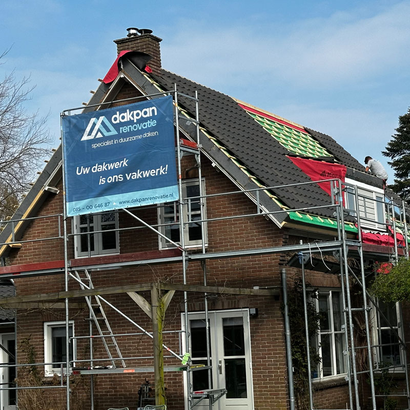 Gerenoveerd dak VHV dakpannen woning Gelderland Dakpan Renovatie