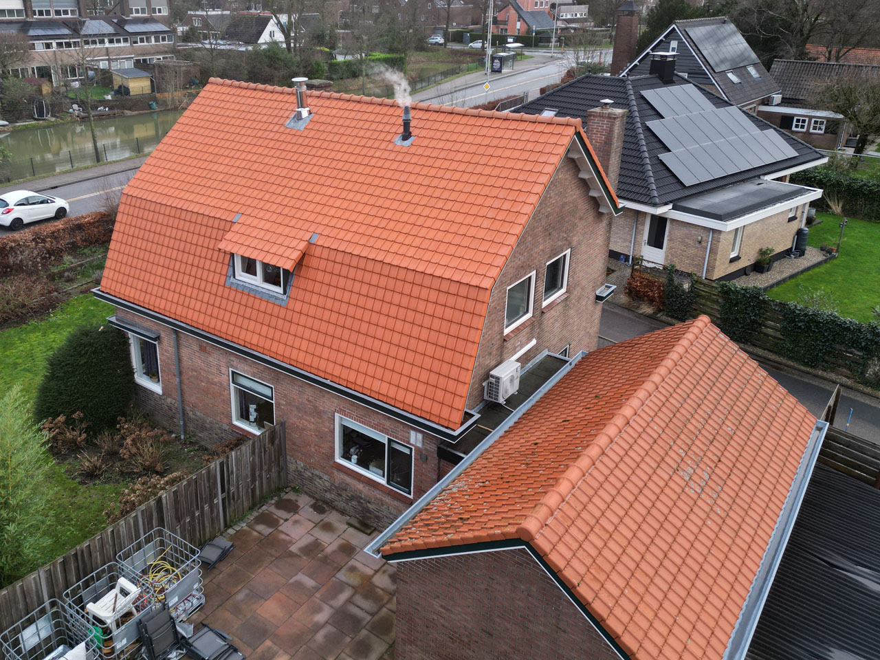 Monier Tuile du Nord dakpannen op hellend dak woning Gelderland